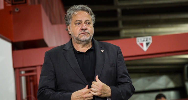 Conselho do São Paulo decide em 14 de janeiro sobre impeachment de Julio Casares; oposição vê barreiras para afastamento - Imagem do artigo original