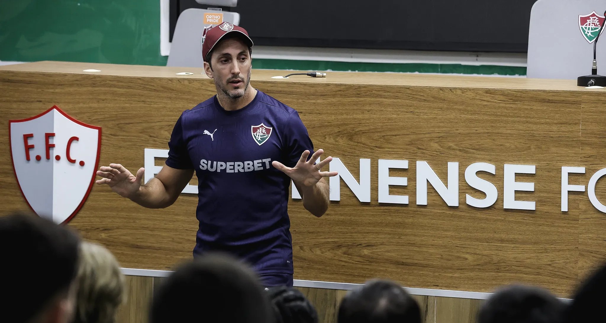 Fluminense recebe segundo grupo de atletas e realiza avaliações no CT Carlos Castilho - Imagem do artigo original