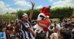 Instituto Galo leva ações sociais a Montes Claros antes de duelo do Atlético - Imagem do artigo original