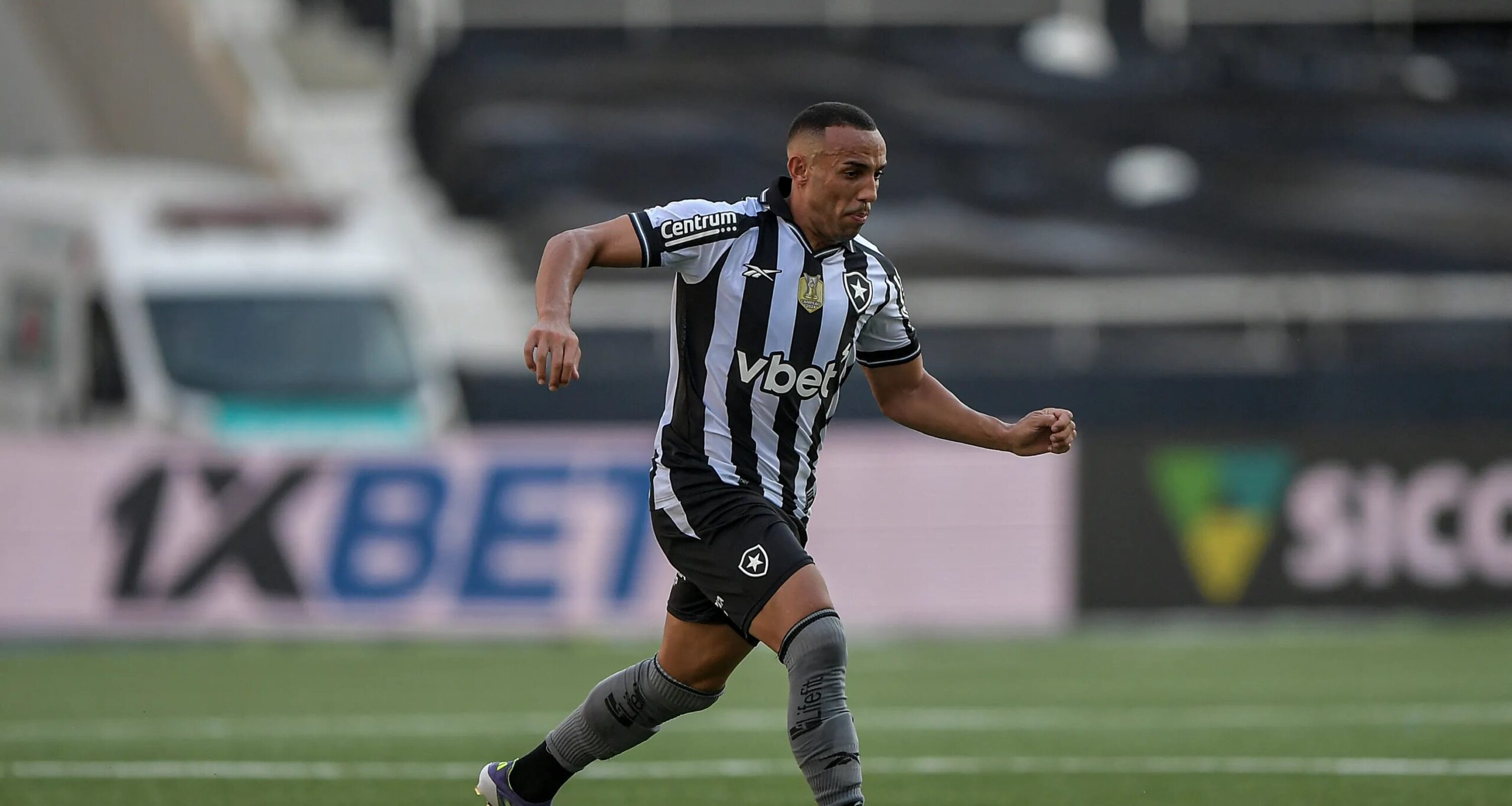 Marçal afirma preferência por atuar como zagueiro no Botafogo - Imagem do artigo original
