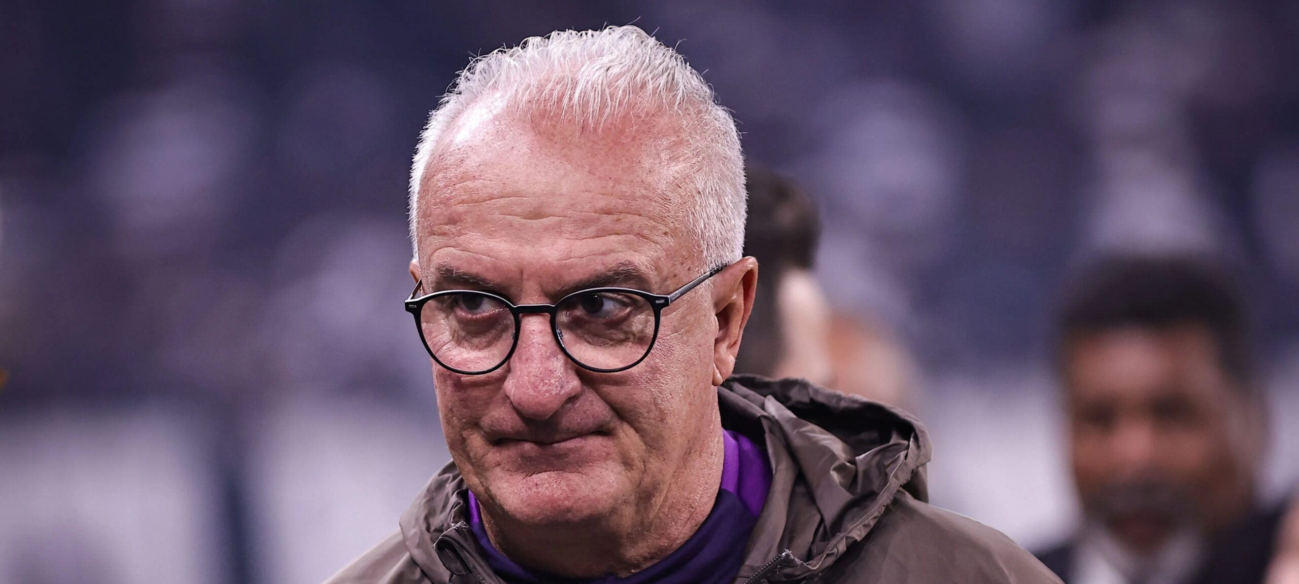 Corinthians volta ao mercado após derrubar transfer ban e foca em meio-campo e lateral direita - Imagem do artigo original