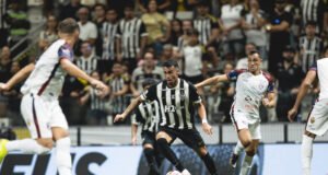 Sampaoli comenta futuro de Hulk, mercado do Atlético e uso da base após empate com o Betim - Imagem do artigo original