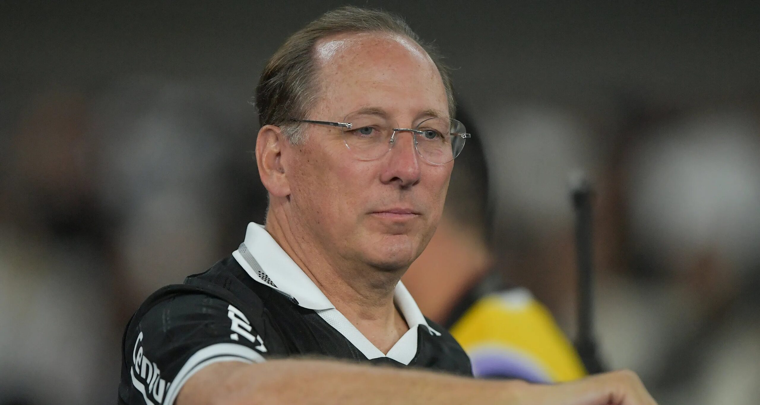 Botafogo negocia fim do transferban após acerto de John Textor com o Atlanta United - Imagem do artigo original