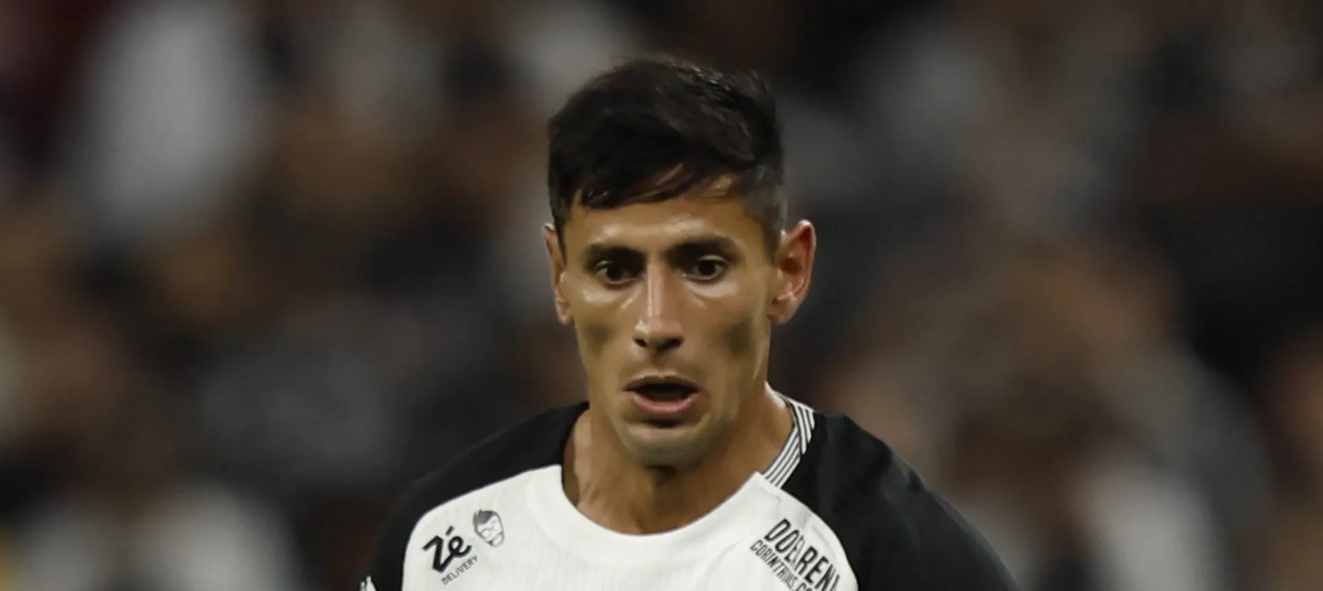 Internacional abre conversas para contratar Fabrizio Angileri, sem contrato com o Corinthians - Imagem do artigo original