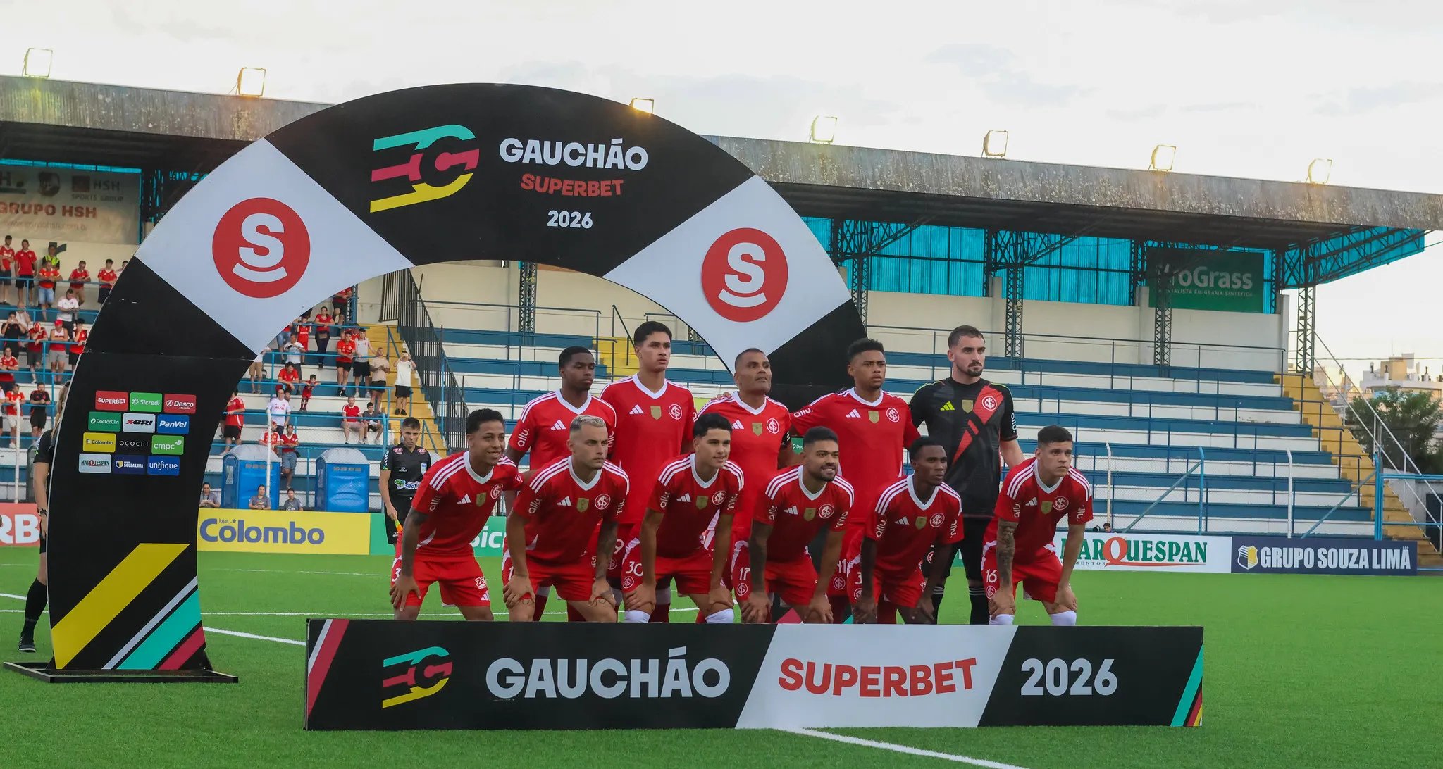 Pezzolano minimiza Gauchão e mira Brasileirão e Copa do Brasil no Inter - Imagem do artigo original