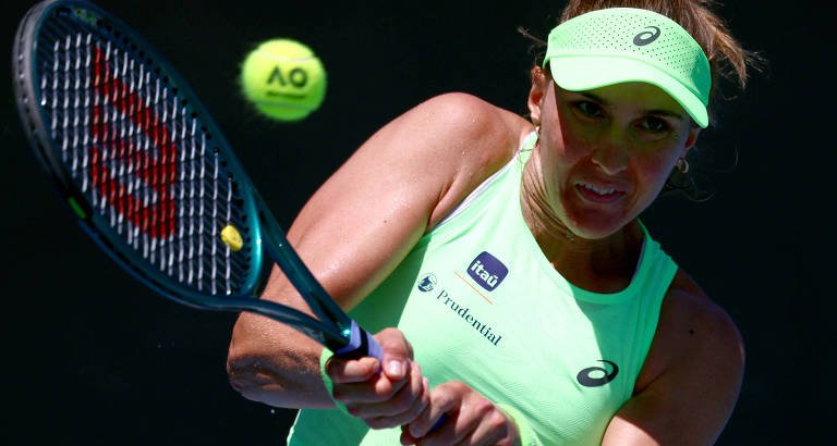 Bia Haddad cai na primeira rodada do Australian Open após virada de Putintseva - Imagem do artigo original