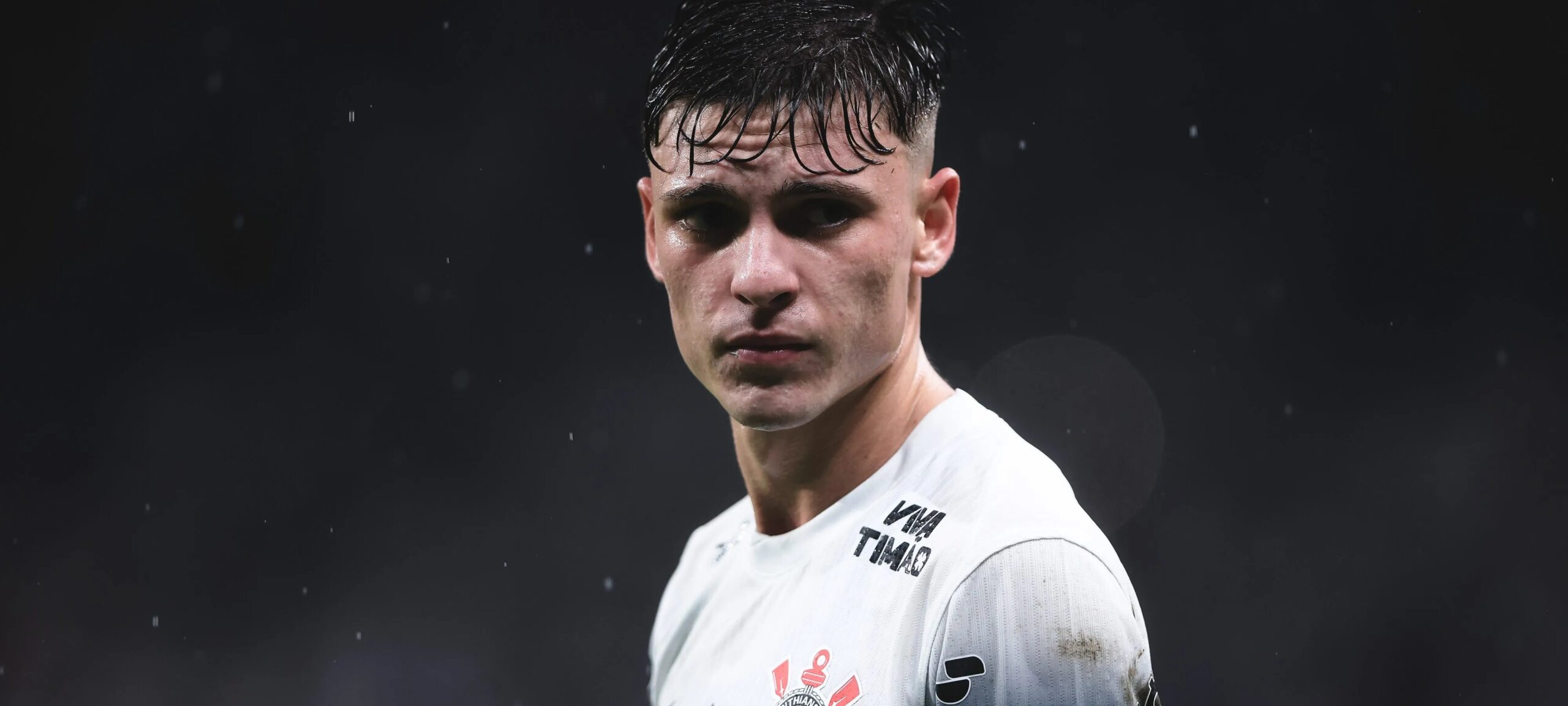 Breno Bidon desconversa sobre futuro no Corinthians enquanto Flamengo prepara investida - Imagem do artigo original