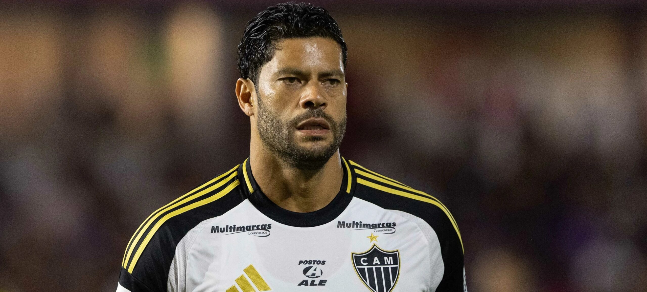 Fluminense estipula teto de R$ 60 milhões para contratar novo centroavante após esfriar negociação com Hulk - Imagem do artigo original