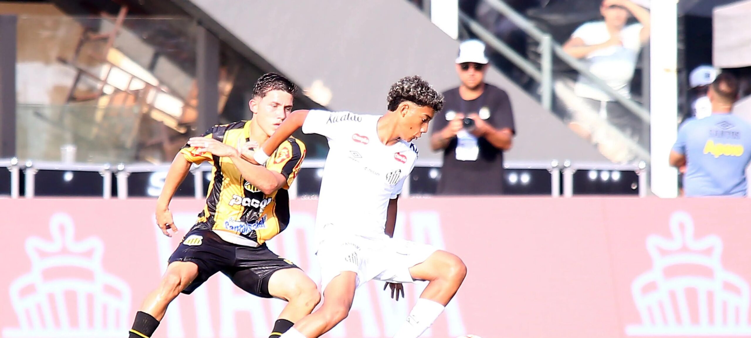 Santos decide manter Robinho Jr no elenco e descarta venda nesta janela - Imagem do artigo original