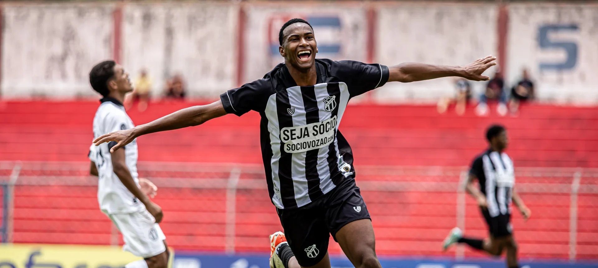 Ceará embolsa aproximadamente R$ 4,5 milhões com a transferência de Guilherme para o Göztepe - Imagem do artigo original