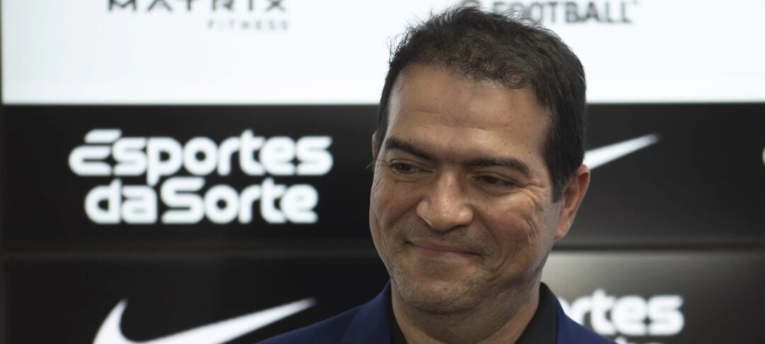 Rony deixa negociação com o Santos e fica perto de acerto com o Corinthians - Imagem do artigo original