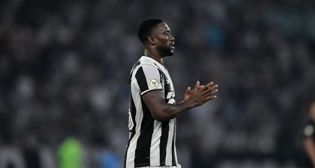 Bastos segue fora da lista e estreia pelo Botafogo é adiada novamente - Imagem do artigo original