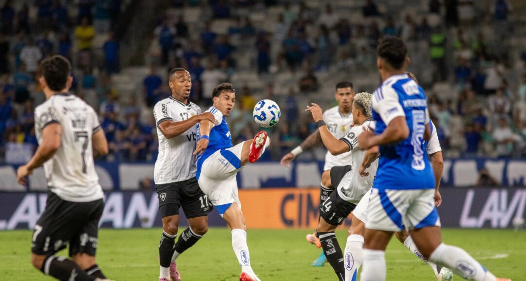 Meta AI aponta vitória do Botafogo por 2 a 1 sobre o Cruzeiro na abertura do Brasileirão - Imagem do artigo original