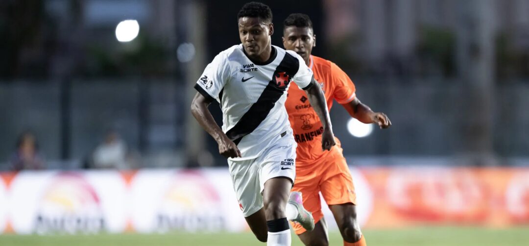 Vasco mantém empréstimo de Matheus França até julho e aguarda evolução em campo - Imagem do artigo original