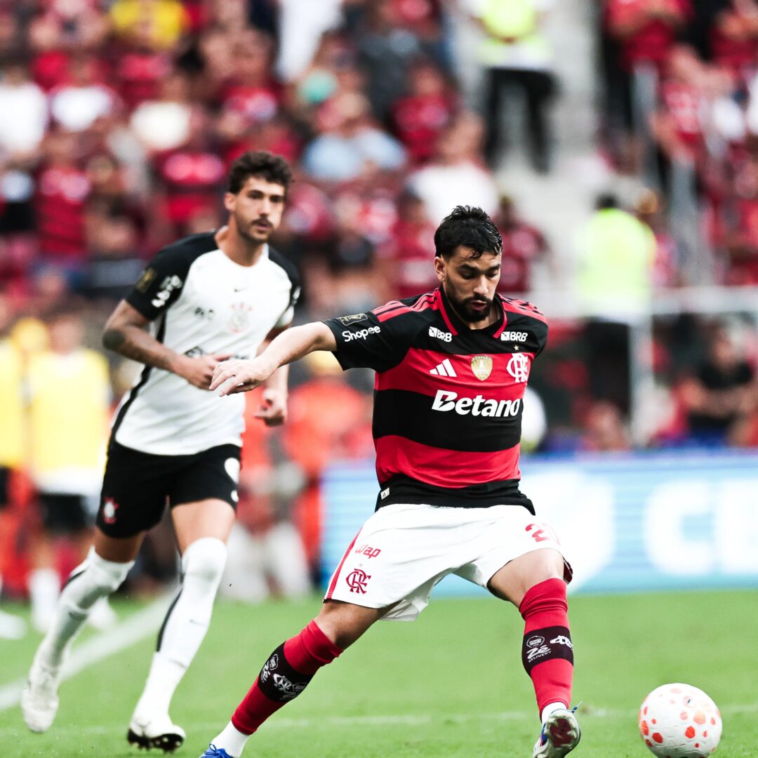 Dorival Júnior comemora conquista da Supercopa e avisa diretoria: “Precisamos de peças novas” - Imagem do artigo original