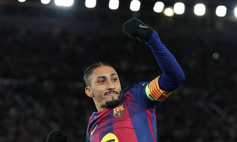 Raphinha lamenta derrota na Bola de Ouro e aponta peso excessivo da Champions League - Imagem do artigo original