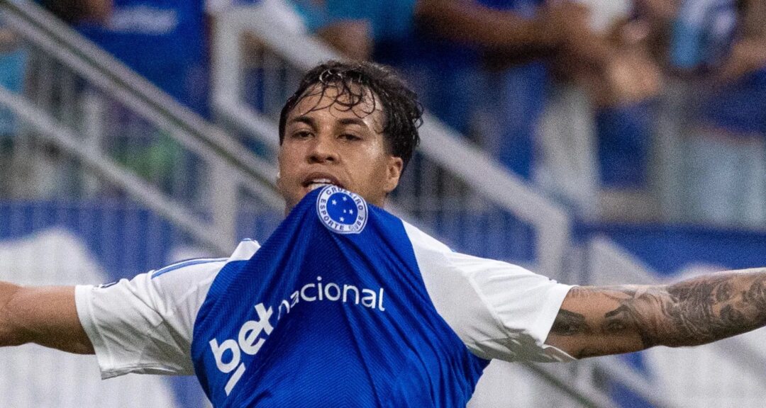 Filipe Luís reconhece impasse do Flamengo para achar novo centroavante após tentativa por Kaio Jorge - Imagem do artigo original