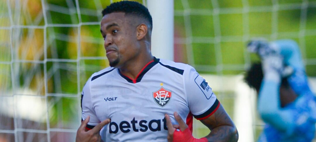 Alerrandro relata mudança de hábitos e garante estar pronto para estrear pelo Internacional - Imagem do artigo original