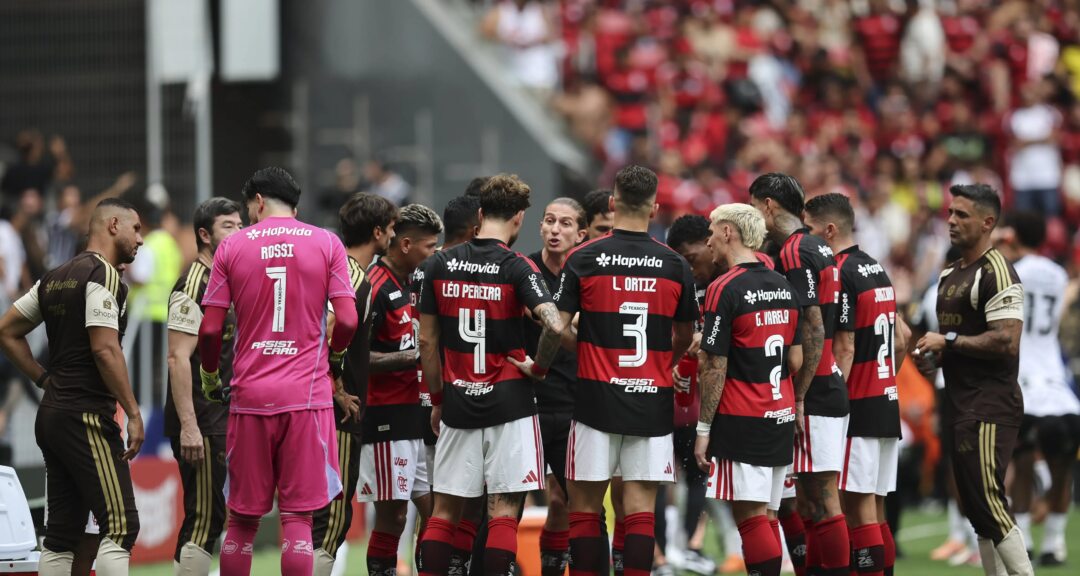 Derrotas do Flamengo sobem 200% e Filipe Luís descarta comparação com 2023 de Vítor Pereira - Imagem do artigo original