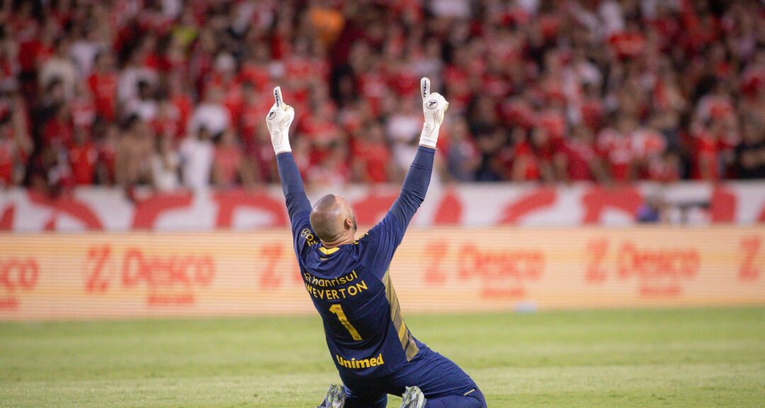 Rizek critica decisão do Palmeiras de liberar Weverton sem custos ao Grêmio - Imagem do artigo original