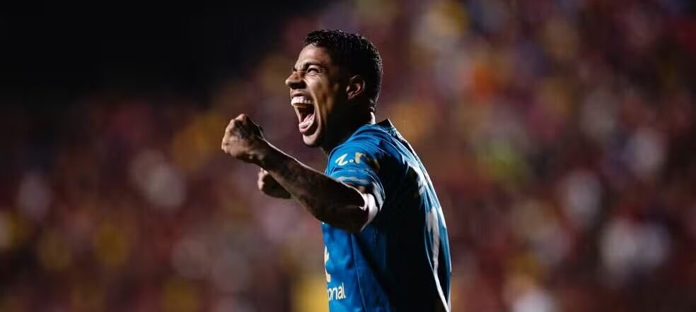 Ceará espera resolução de rescisão para oficializar chegada de Matheusinho - Imagem do artigo original