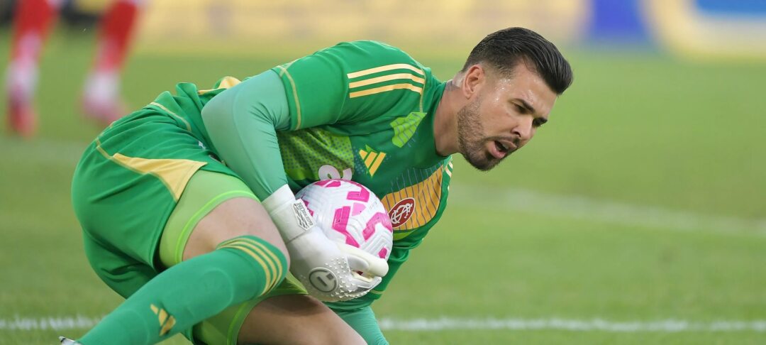 Inter descarta nova contratação para o gol após saída de Ivan e acende alerta no Beira-Rio - Imagem do artigo original