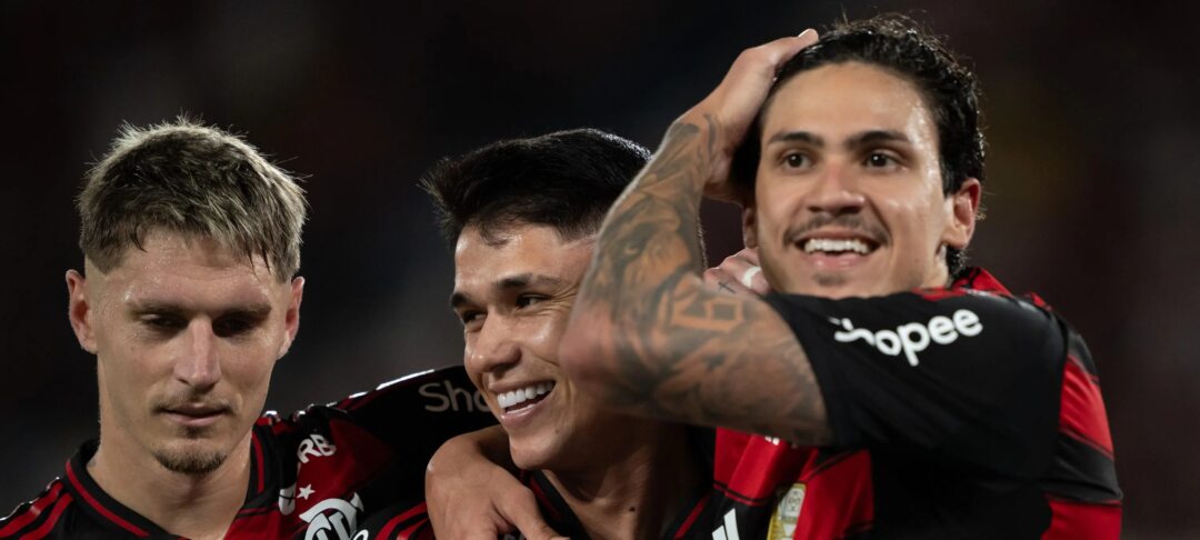 Flamengo confirma quatro baixas e divulga lista de relacionados para enfrentar o Vitória - Imagem do artigo original