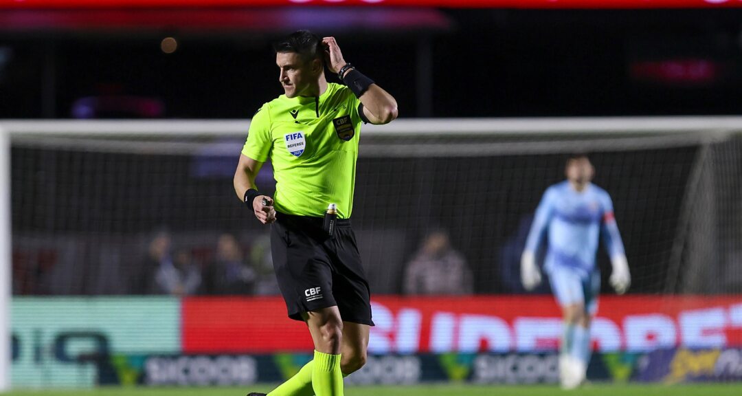 Rafael Rodrigo Klein apitará Fluminense x Botafogo pelo Brasileirão - Imagem do artigo original