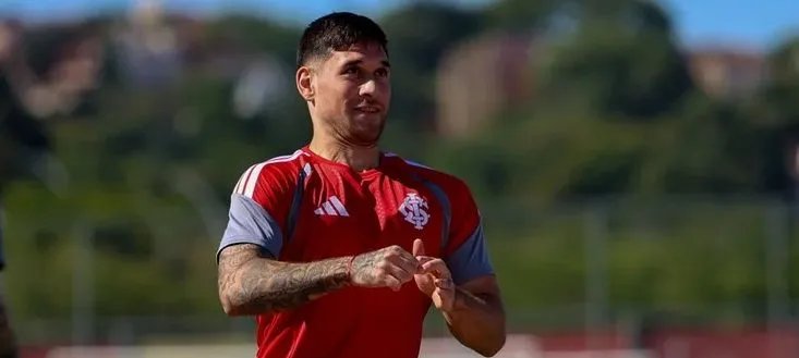 Adaptação física adia titularidade de Rodrigo Villagra no Internacional - Imagem do artigo original