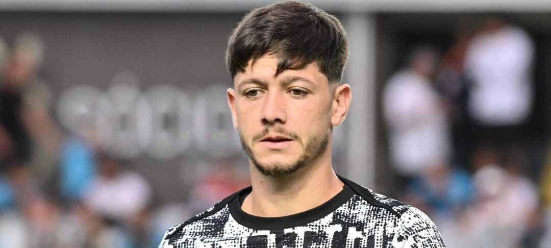 Rodrigo Garro perde espaço no Corinthians e pode virar terceira opção no meio-campo - Imagem do artigo original