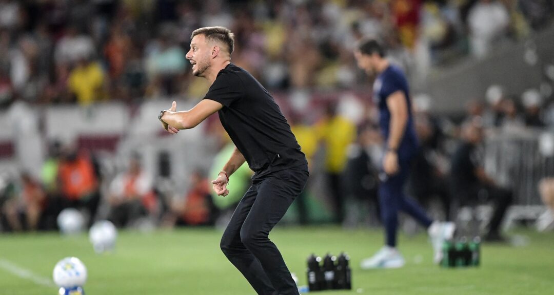 Anselmi cobra Botafogo após revés no clássico contra o Fluminense - Imagem do artigo original