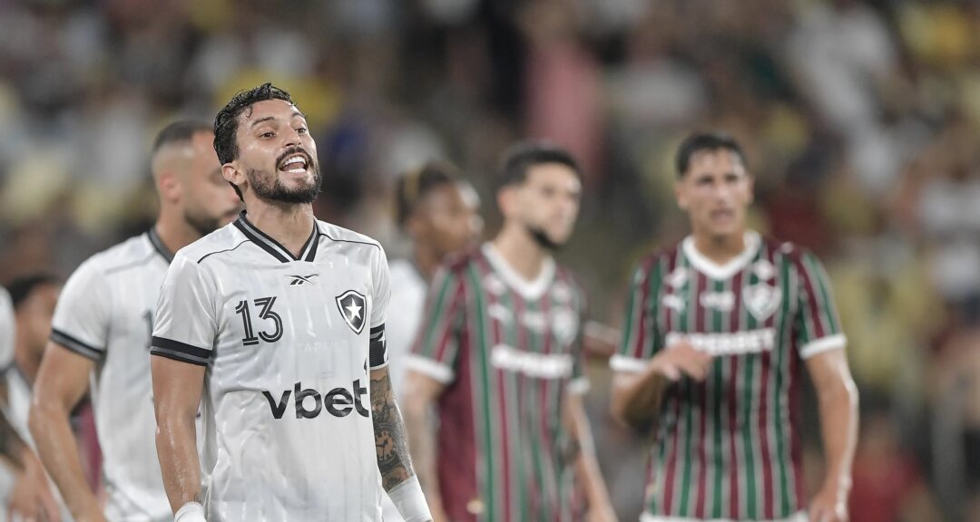 Denúncia no TJD-RJ ameaça tirar Allan do Botafogo em pleno Carioca - Imagem do artigo original