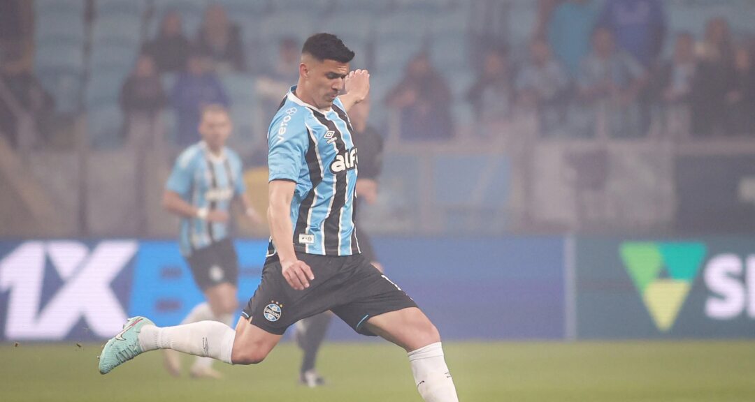 Ex-presidente do Grêmio cobra melhora física de Balbuena às vésperas de duelo com o Juventude - Imagem do artigo original