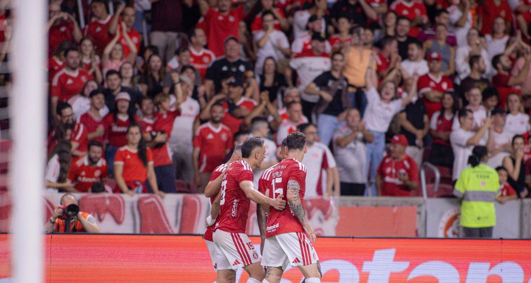 Internacional mira zagueiro canhoto após fechar com Kayky e Matheus Bahia - Imagem do artigo original