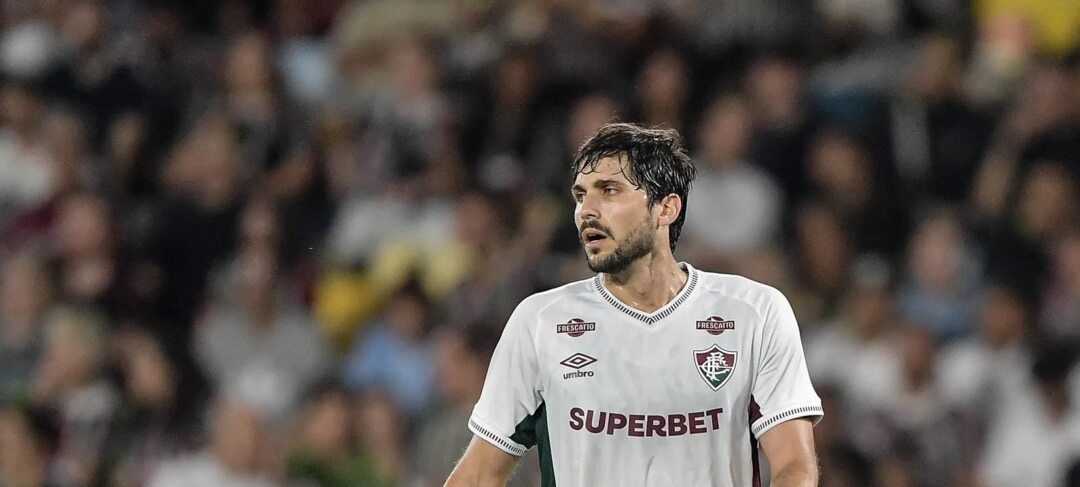 Fluminense coloca Igor Rabello na reserva e apresenta zagueiro ao Santos - Imagem do artigo original