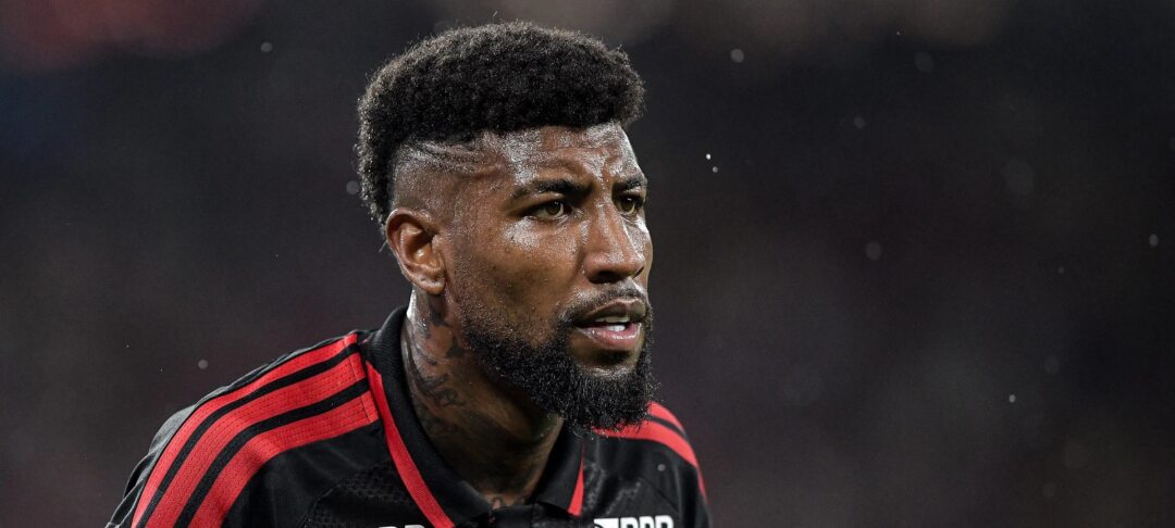 Fiorentina e Valencia monitoram Emerson Royal e possível saída do Flamengo ganha força - Imagem do artigo original