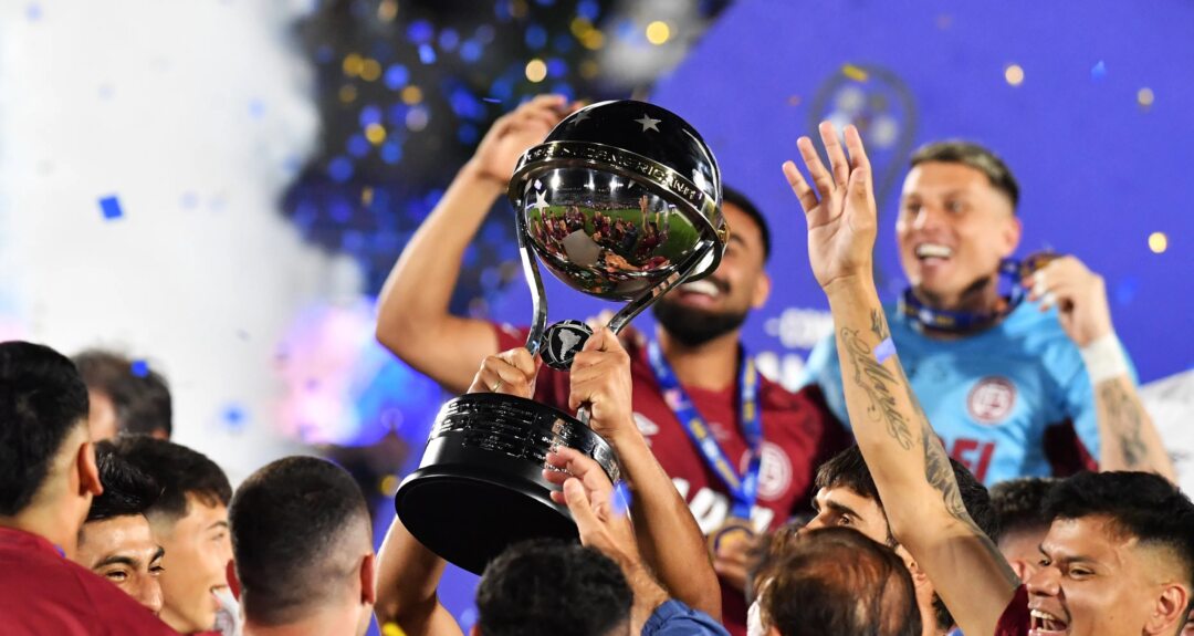 Lanús chega à Recopa com defesa vazada em todos os jogos como mandante em 2026 - Imagem do artigo original