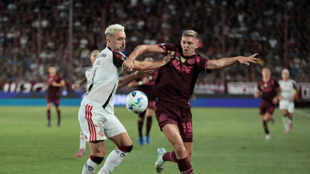 Atacante do Lanús que decidiu jogo da Recopa contra o Flamengo entra na mira do Fluminense - Imagem do artigo original