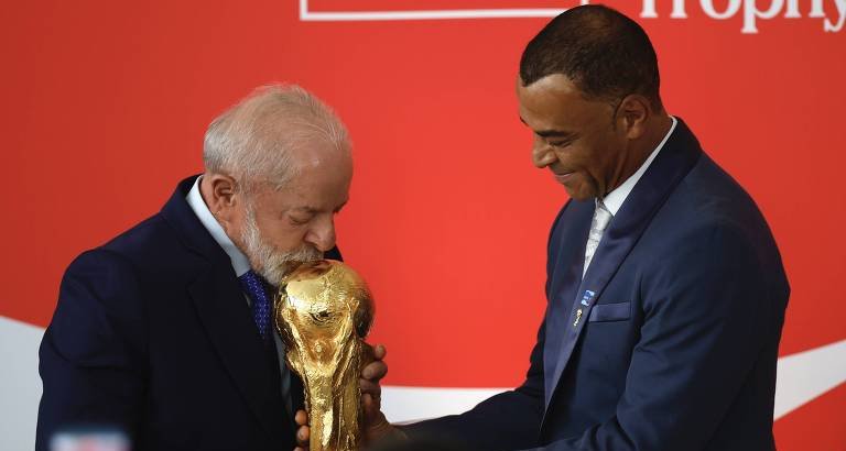 Lula critica clima de 2014, cita acusações de corrupção e busca “redenção” com seleção feminina - Imagem do artigo original