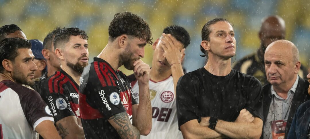 Flamengo classifica protesto como “desagradável” e relação entre Filipe Luís e Bap se agrava - Imagem do artigo original