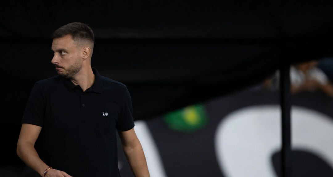Anselmi prevê Botafogo mais encorpado com reforços e recuperações - Imagem do artigo original