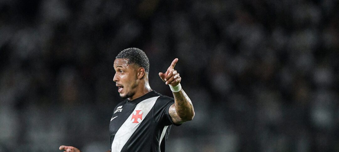 David impressiona Renato Gaúcho nos treinos e pode ganhar espaço no Vasco - Imagem do artigo original