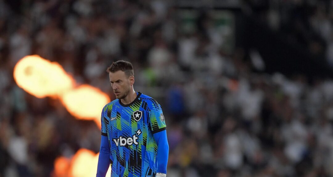 Corinthians descarta avanço por Neto e mantém busca por goleiro - Imagem do artigo original