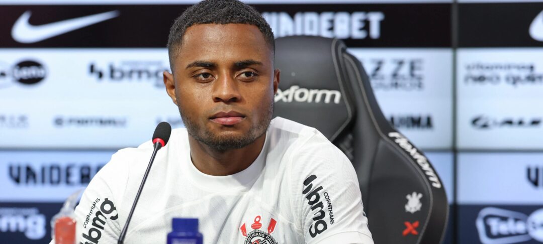 Emprestado pelo Corinthians, Diego Palacios chega a um mês sem entrar em campo no Equador - Imagem do artigo original