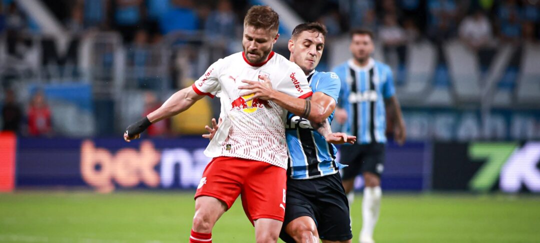 Eduardo Sasha confia em atuação ofensiva do Bragantino contra o Grêmio pelo Brasileirão - Imagem do artigo original