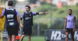 Paulo Bracks admite pressão no Atlético, defende contratações e prioriza o Brasileiro de 2026 - Imagem do artigo original