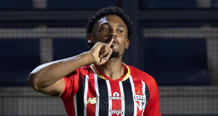 Cartões para Calleri e Gabriel marcam triunfo de virada do São Paulo sobre o RB Bragantino - Imagem do artigo original