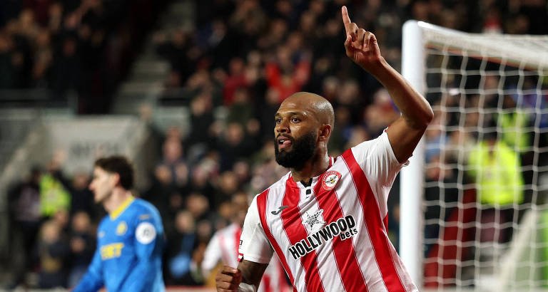 Tostão aponta indefinições na Seleção Brasileira a menos de um ano da Copa - Imagem do artigo original