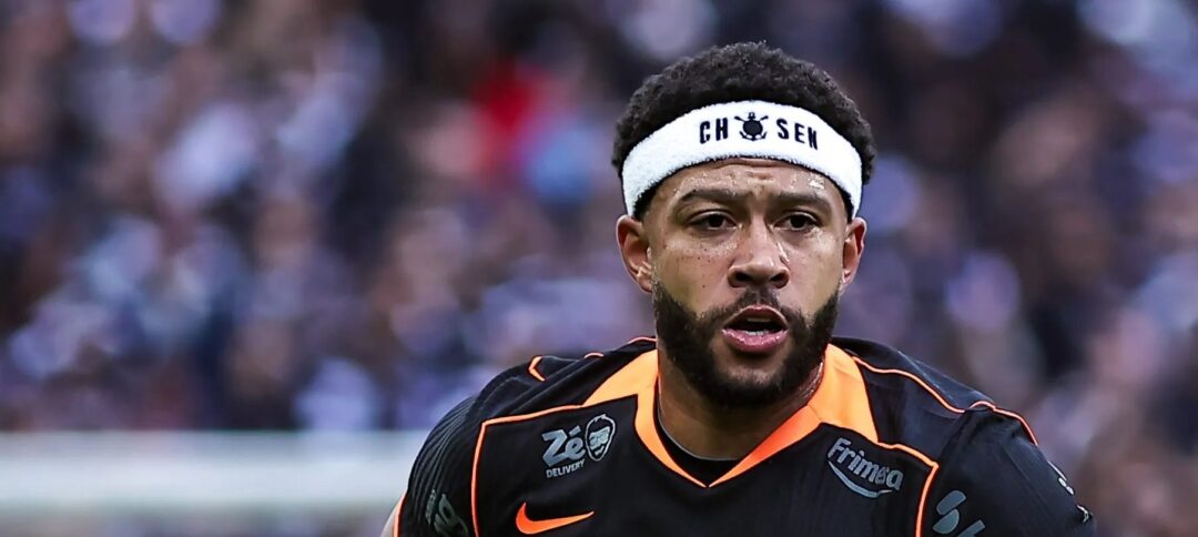 Flamengo nega negociação por Memphis Depay e rumores afetam ambiente no Corinthians - Imagem do artigo original