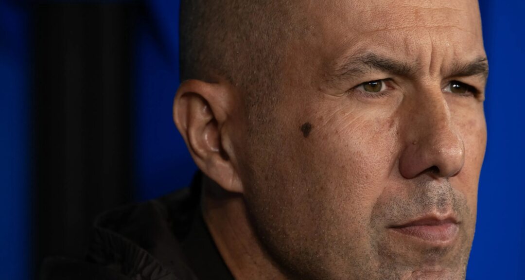 Leonardo Jardim promove mudanças e Flamengo empata com Corinthians mesmo com expulsão e lesão - Imagem do artigo original